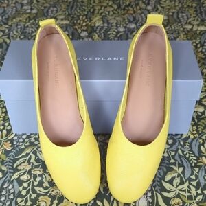 Everlane Day Glove Yellow Leather Flats